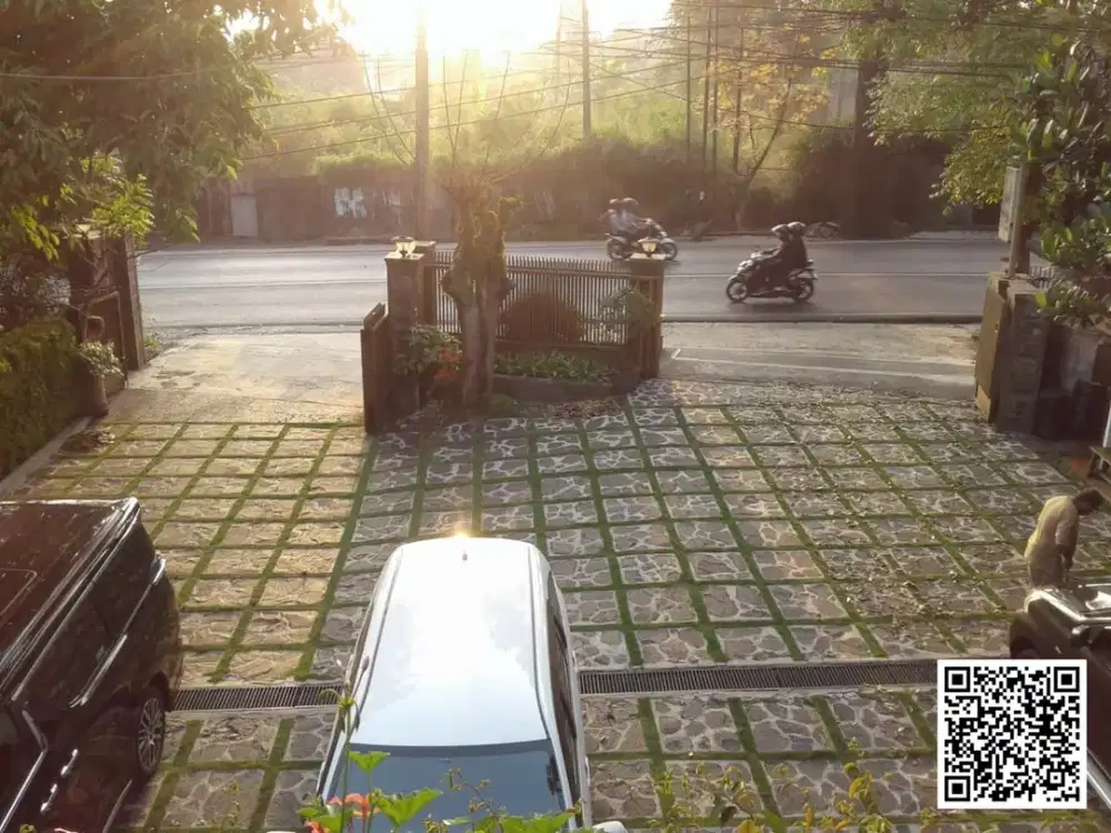 Dijual Rumah Setiabudi Atas Main Road Dekat Hotel Universal