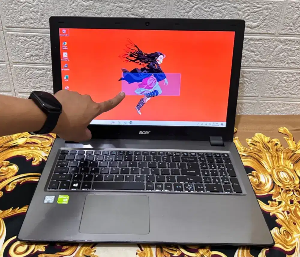 LAPTOP ACER TOUCHSCREEN