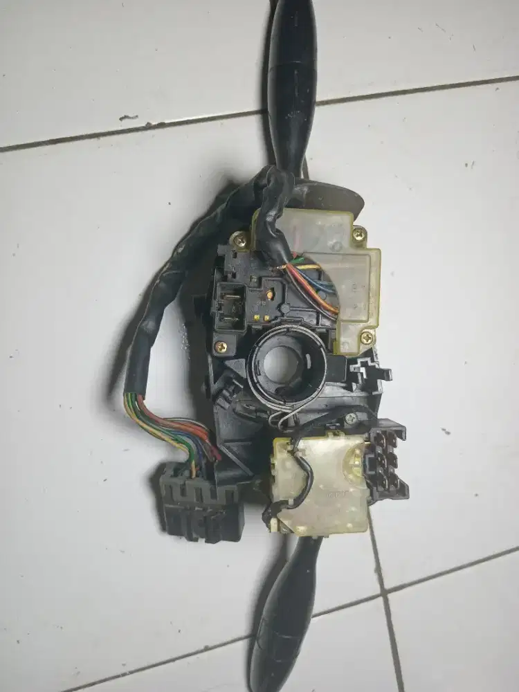 Saklar switch kia pregio