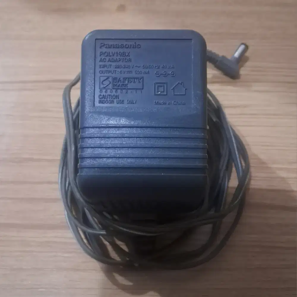 Adaptor Panasonic PQLV19BX 6v 500mA 6 volt
500 mA Original