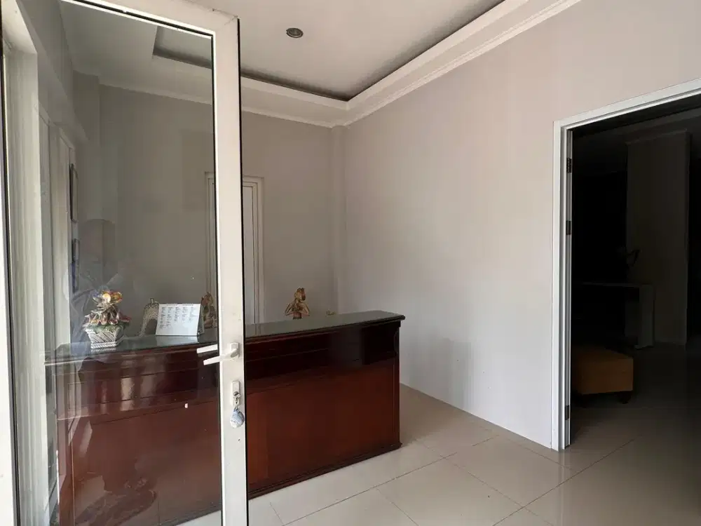 Dijual rumah tinggal cocok utk usaha di Cigadung Greenland Bandung