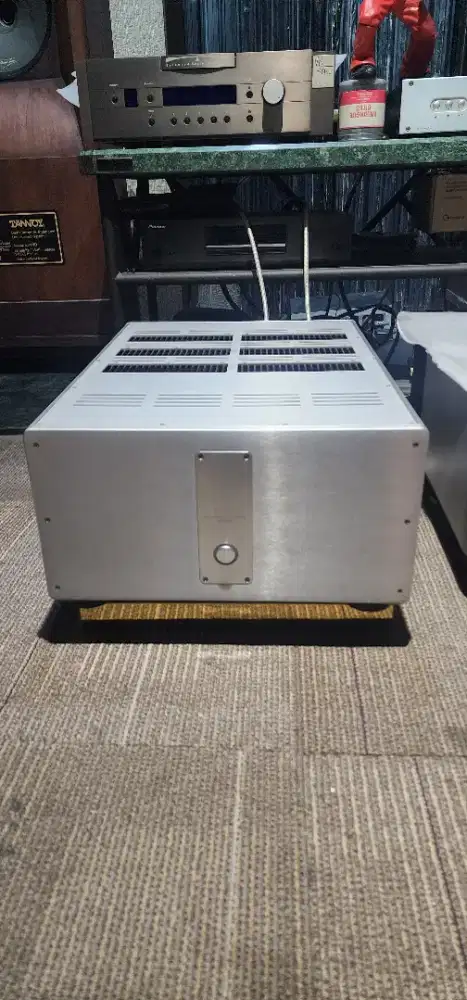Krell Evolution 403 class A