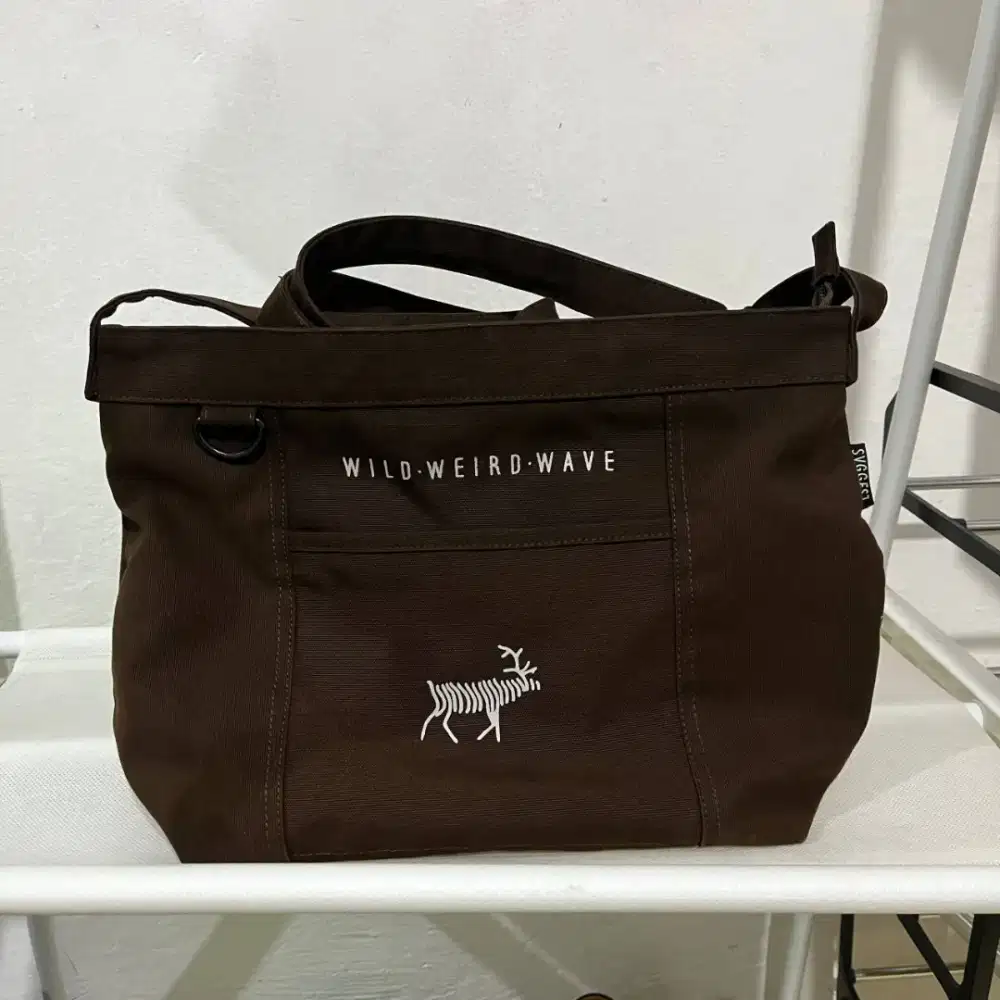 Tas Sling Bag dan Pouch/Hand Bag