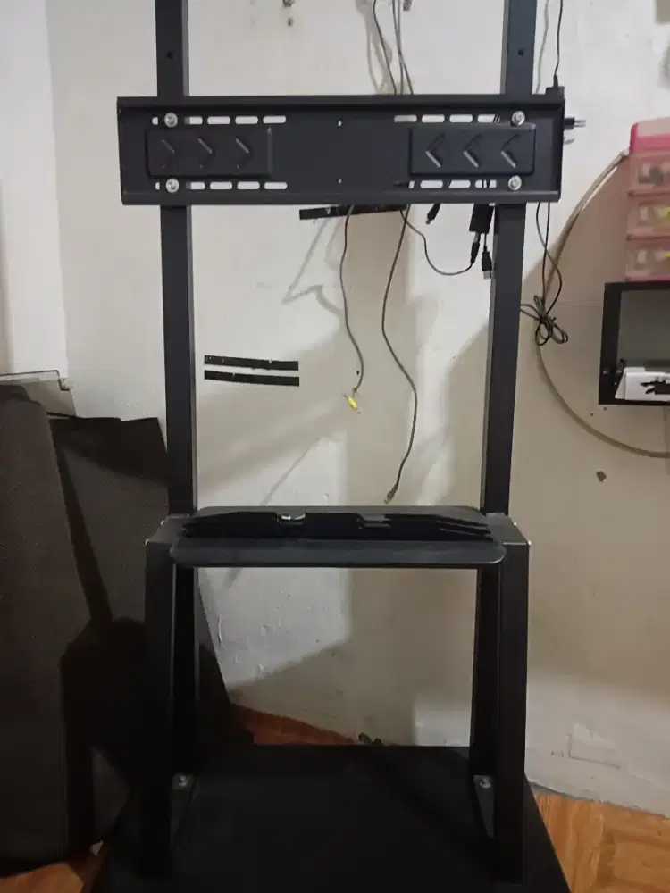 Jual breket TV berdiri