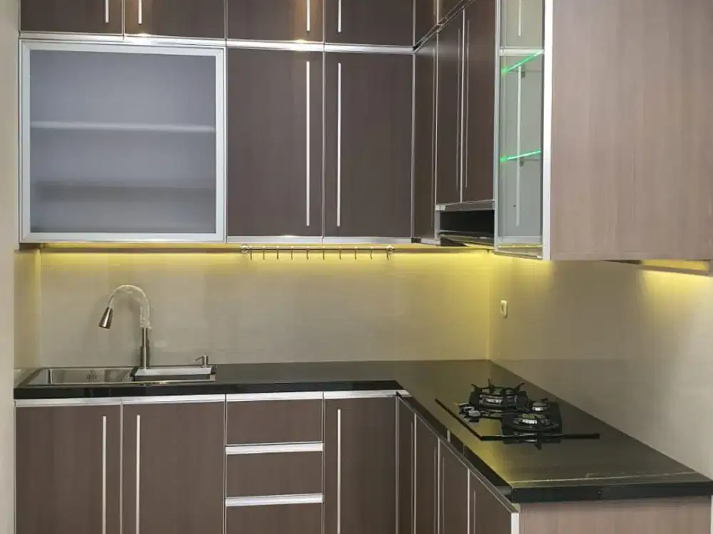 Dijual Rumah di Taman holis indah Rp 2.300.000.000