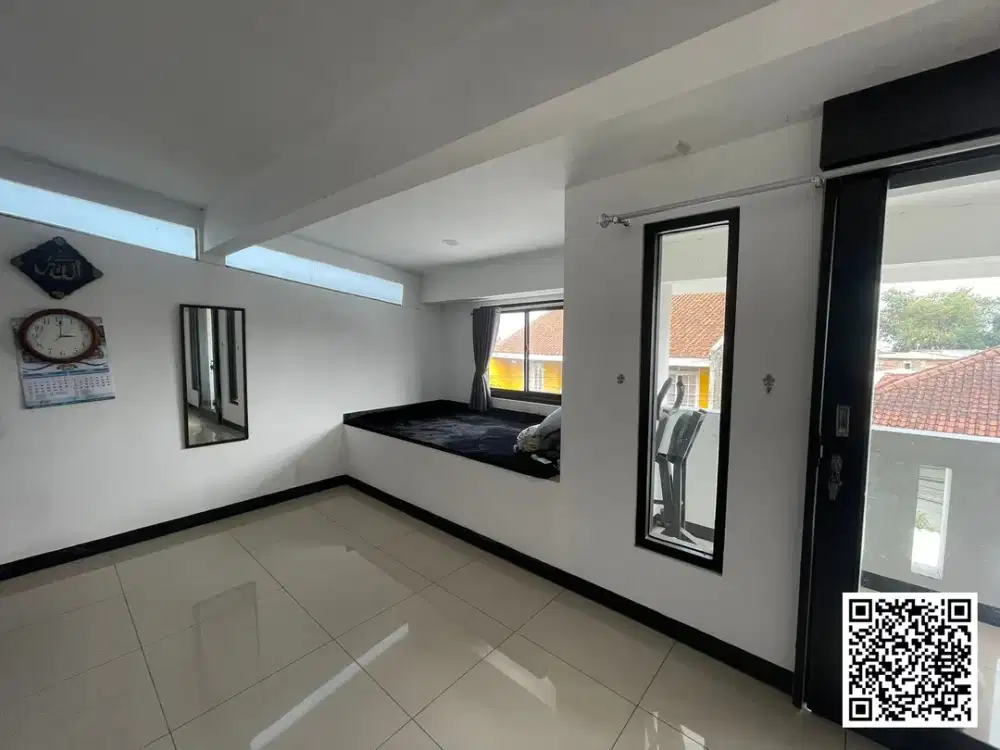 Dijual Rumah di Cipedes Bandung Rp 2.200.000.000