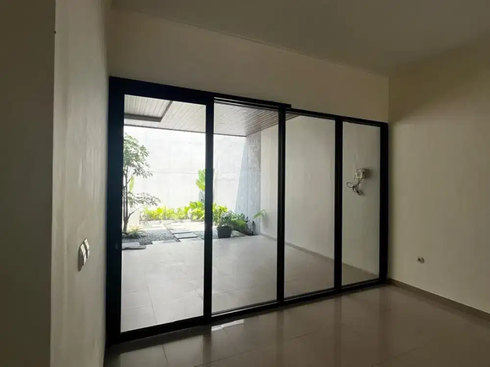 Dijual/disewakan Rumah TKI V