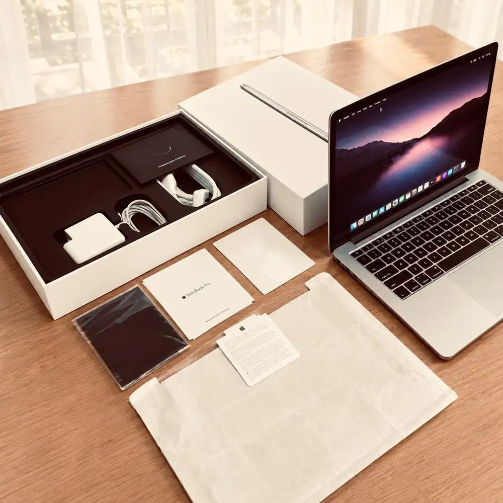 Macbook Pro 13 ibox CTO i7 16/512GB Spek Brutal