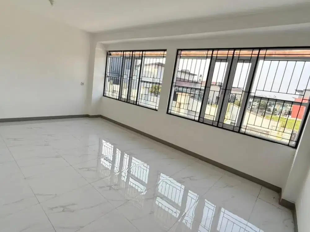 Rumah Baru Singgasana Pradana