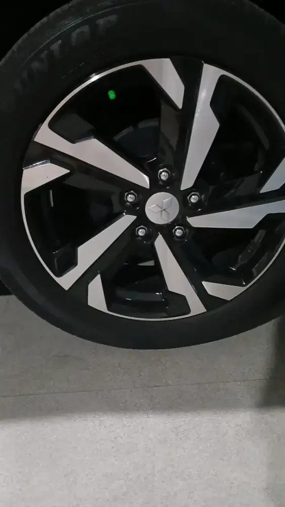 Vleg Xpander R17 Ori , No Minuss