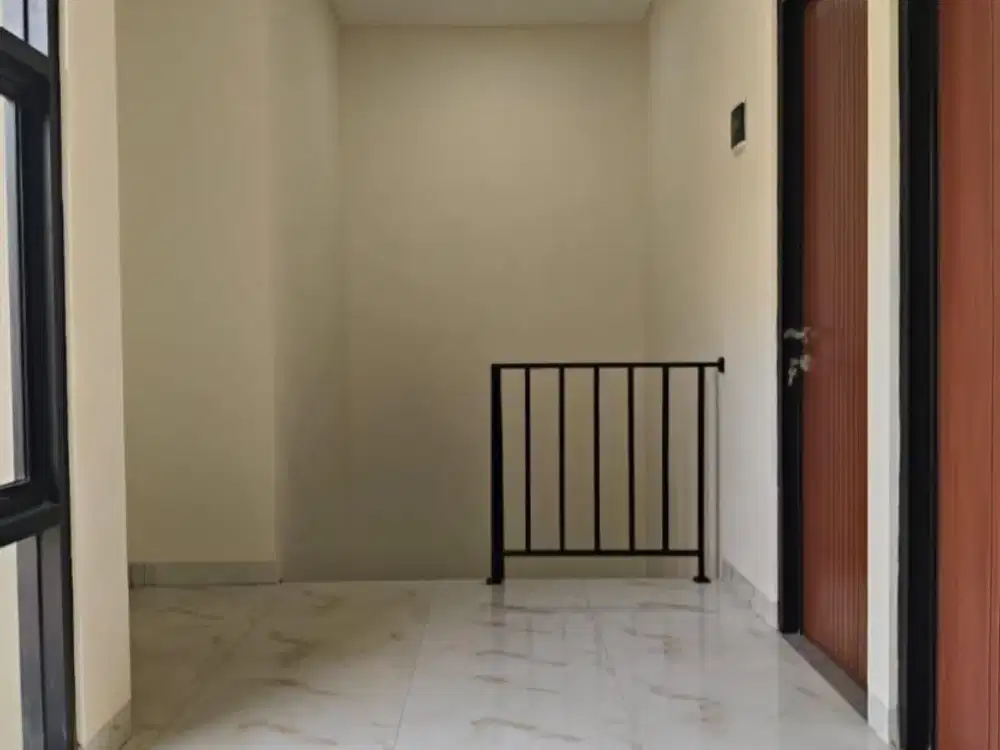 Dijual Rumah di Setiabudi Regensi Rp 1.650.000.000