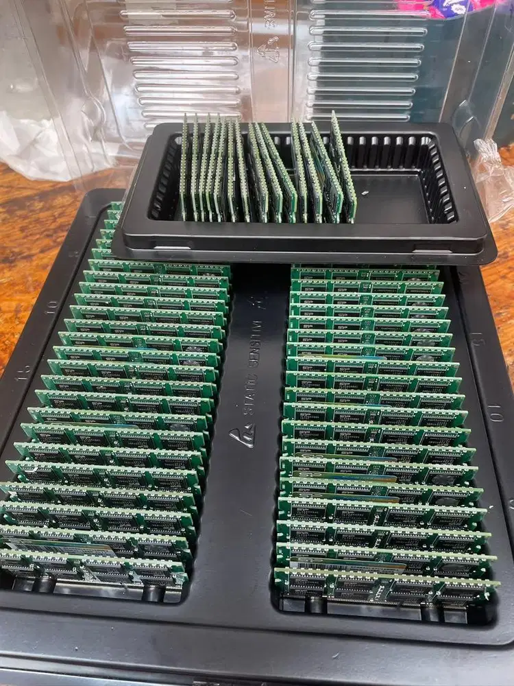 Terima jual ram,hdd,ssd,processor dan komputer lain nya
