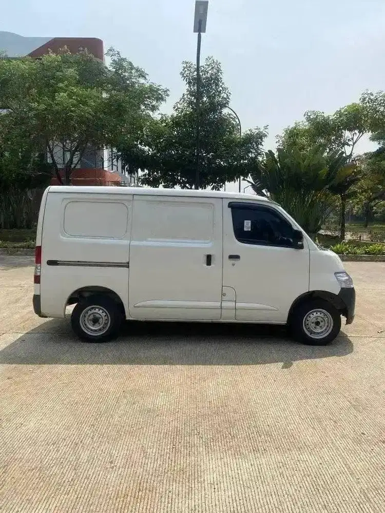 Dijual Gran Max Blind Van 2020 Manual – Putih, Bebas Tabrak & Banjir