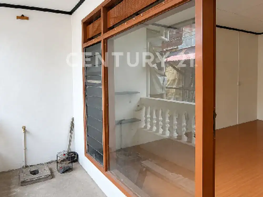 Rumah 2 Lantai Harga Terjangkau Di Johar Baru