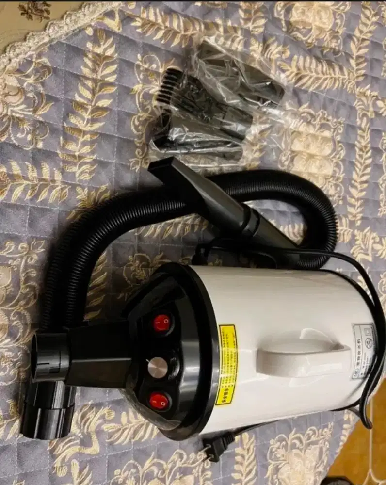 Blower pengering anjing