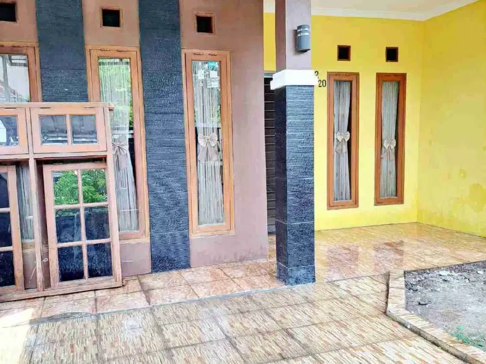 rumah luas di taman harapan baru bekasi