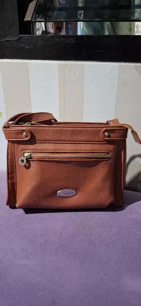 Tas Sophie martin dan sendal wedges