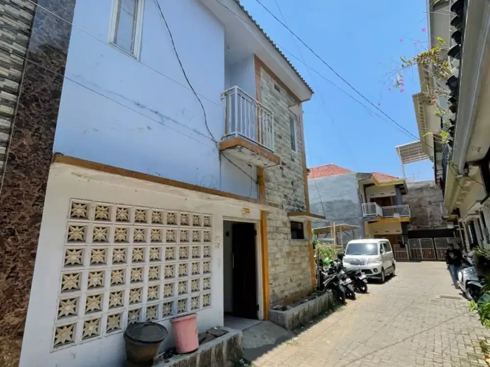 DIJUAL KOST PUTRI AKTIF TEGALGONDO MALANG HANYA 350 METER DARI KAMPUS UMM