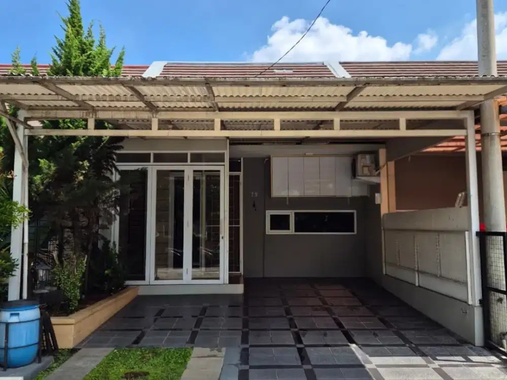 Dijual Rumah di SommerVille TKI V Rp 1.400.000.000