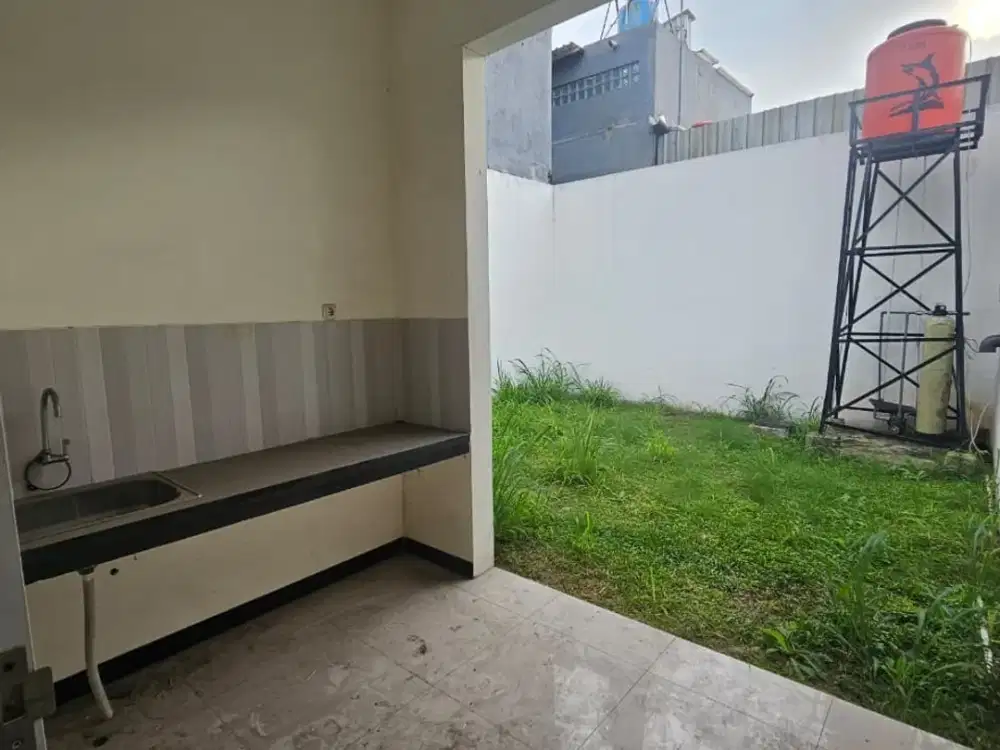 Dijual Rumah di TKI 5 Springville Rp 1.400.000.000