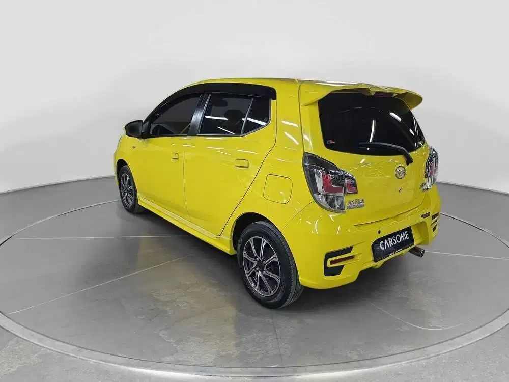 FOR SALE! Daihatsu Ayla 1.2 R MT 2022 – Kuning, KM 30 Ribu