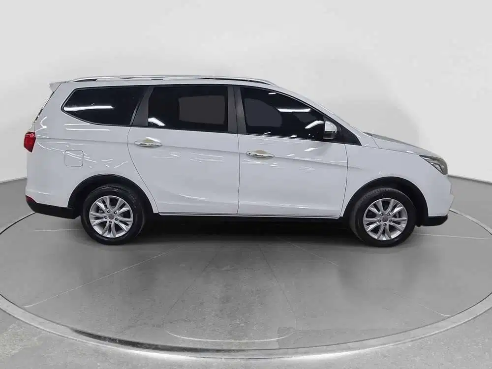 FOR SALE! Wuling Cortez 1.5S T Lux AT 2022 – Putih, KM 30 Ribu
