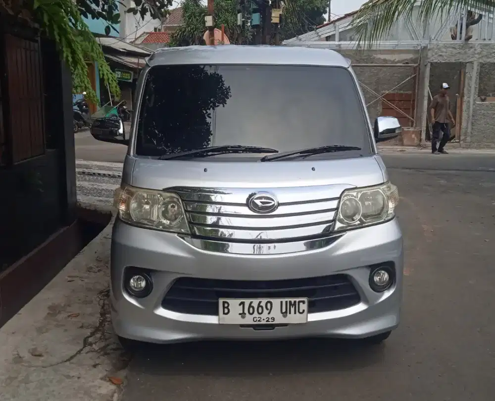 Daihatsu Luxio X Matic 2014 Good Condit6