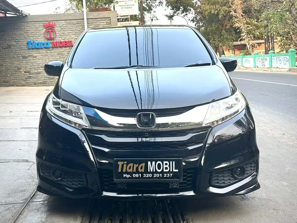 Honda Odyssey 2.4 E Prestige CVT Automatic Th 2016