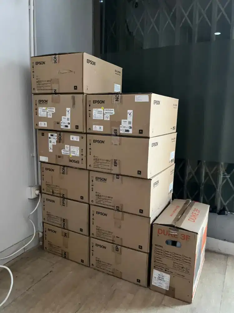 Dijual Projector Laser Epson EB-L210SW