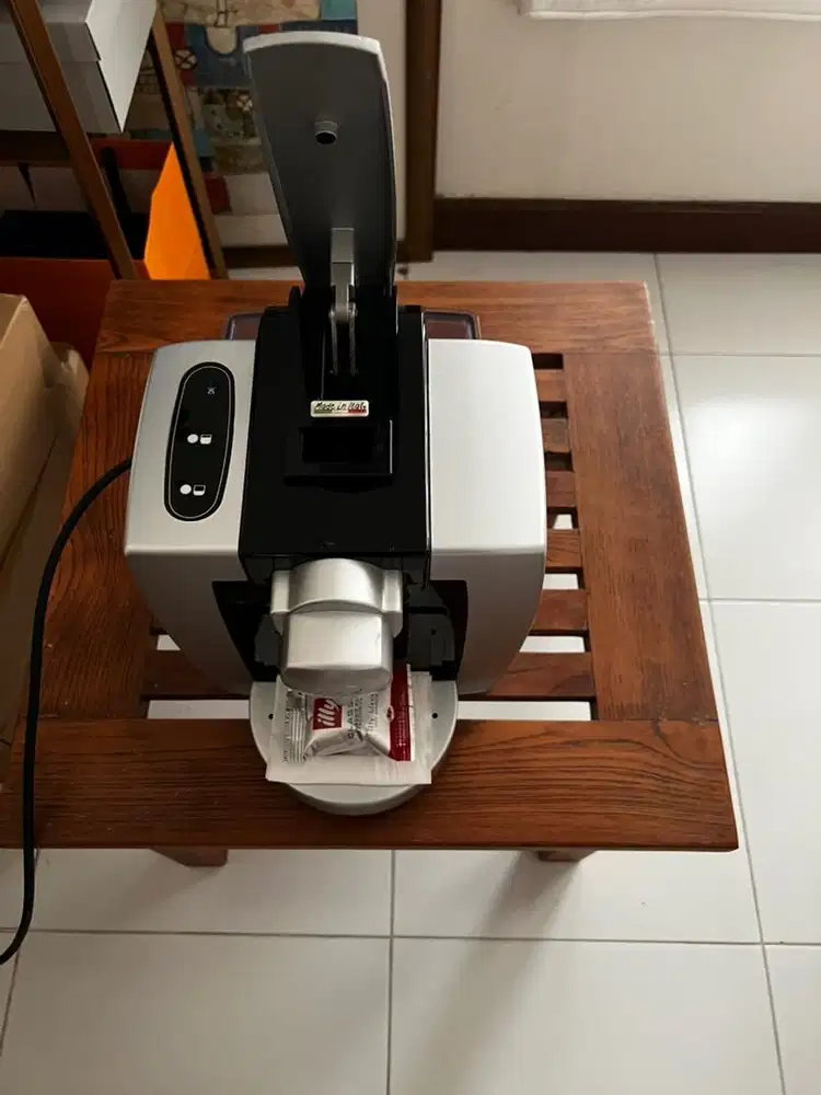 Illy Mitaca I1 Capsule Espresso Machine (made in Italy by Capitani)