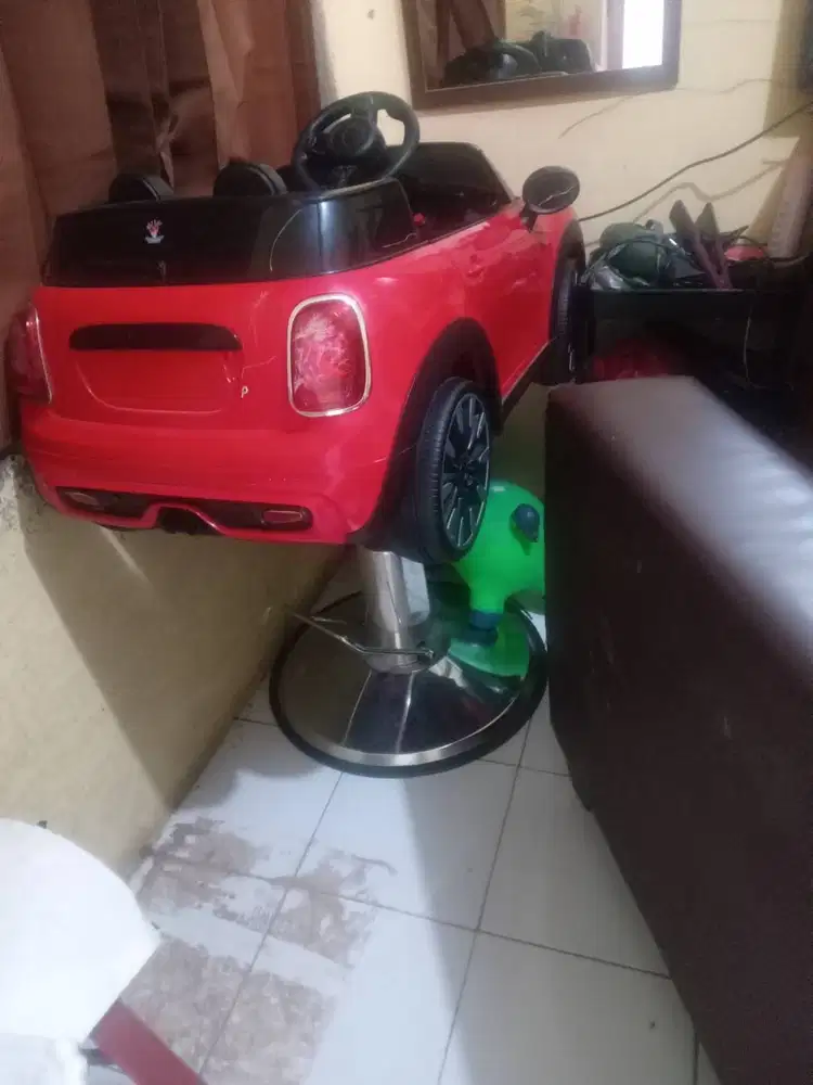 Kursi mobilan barber