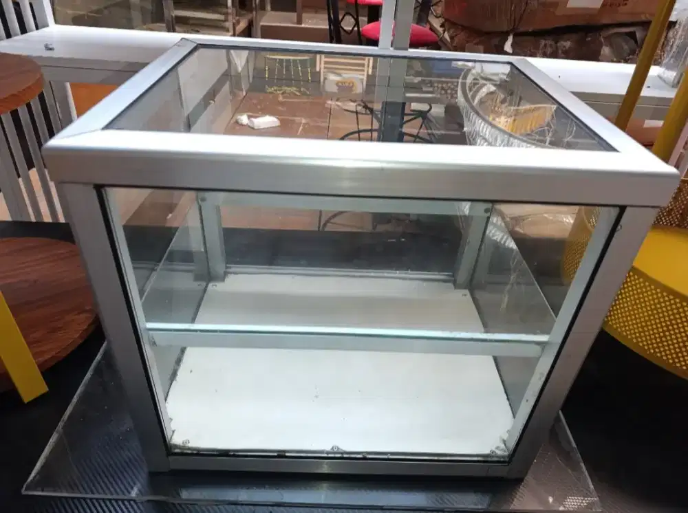 Jual Etalase second, panjang 45 cm,  Lok Pamulang barat, Tangsel