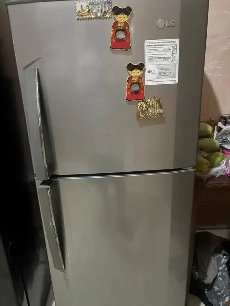 Kulkas 2 pintu LG Murah