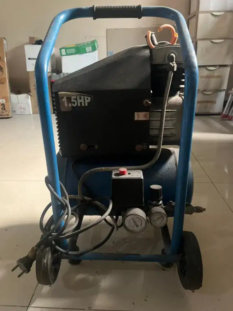 Mesin kompressor cat