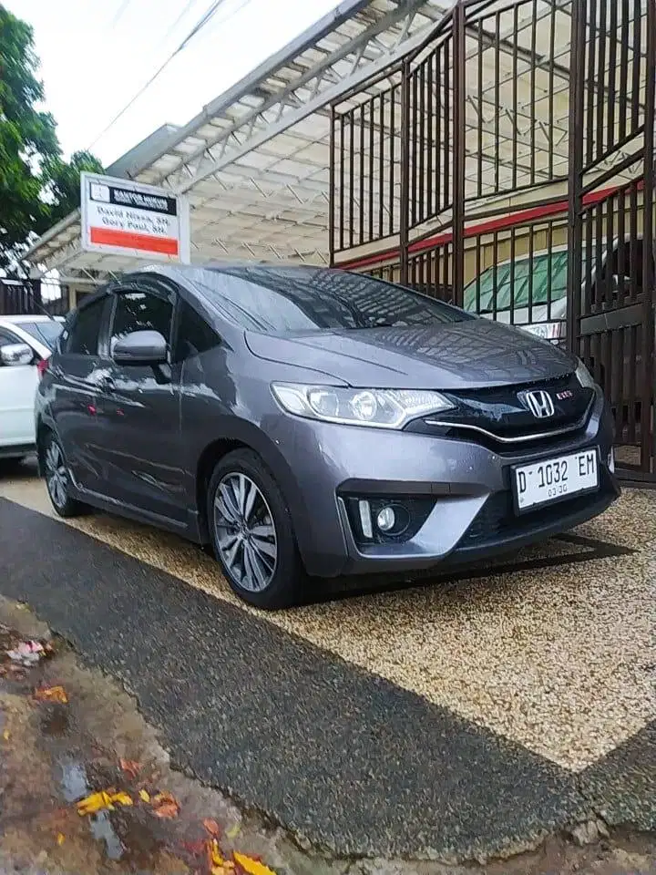 Honda Jazz RS AT 2015 istimewa service record