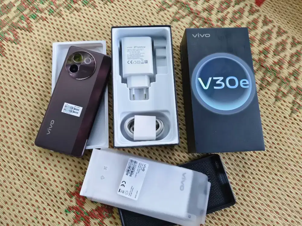 Vivo V30e 5G 8/128