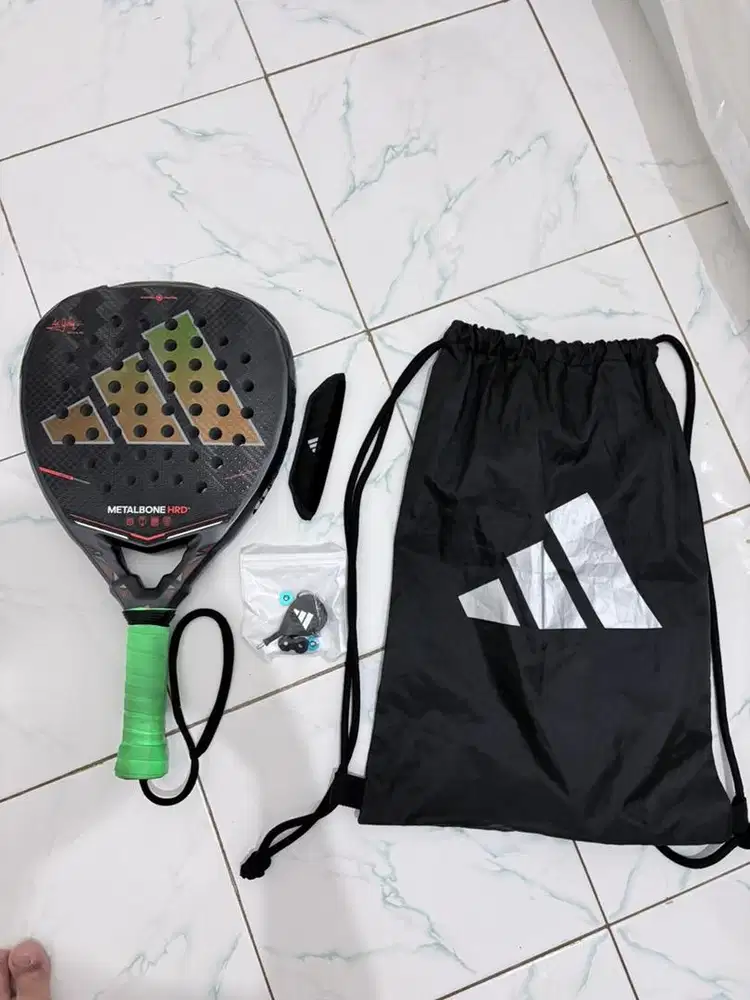 Raket Padel Adidas Metalbone HRD+ 2026