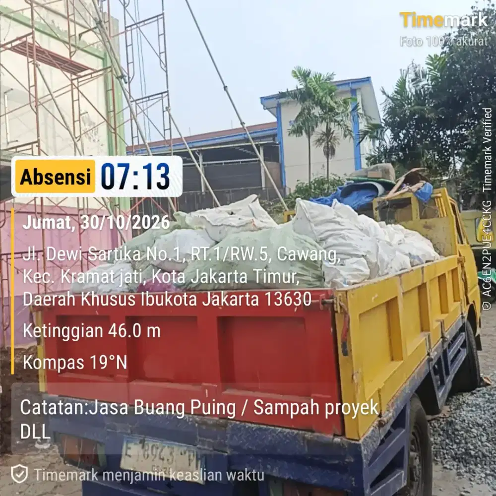 Jasa buang puing tanah