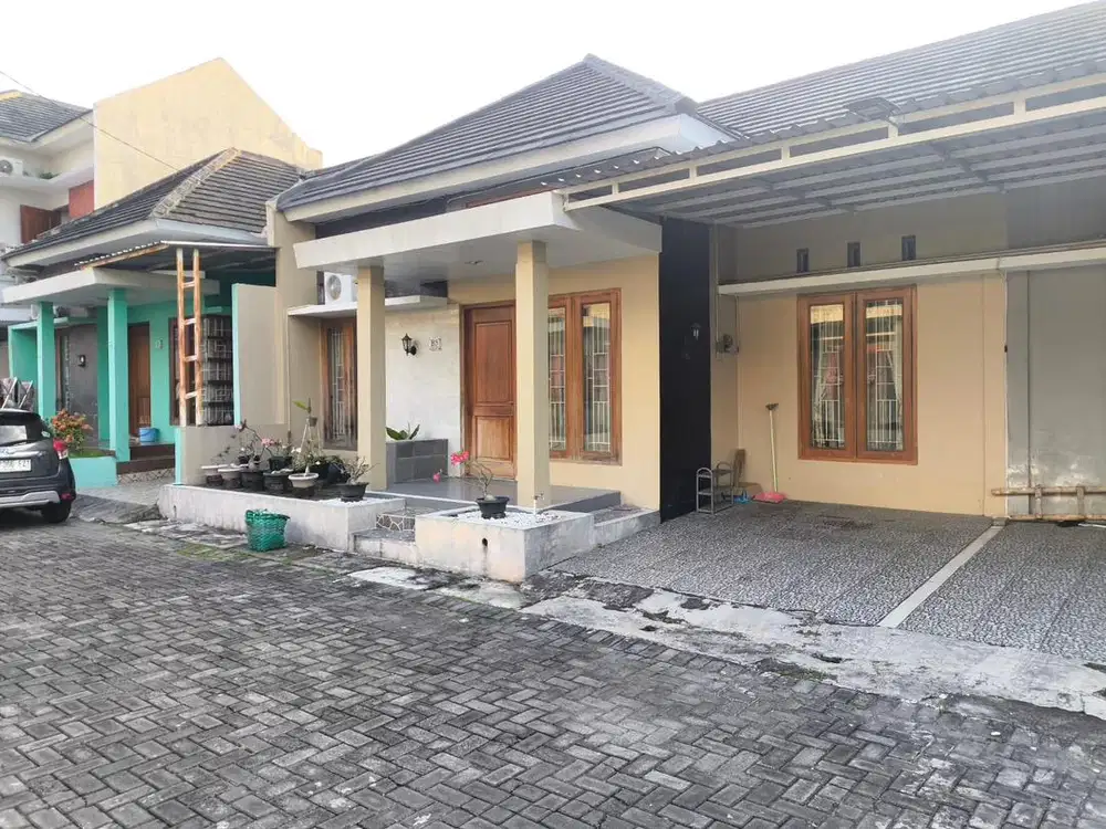 Rumah Cluster Colomadu