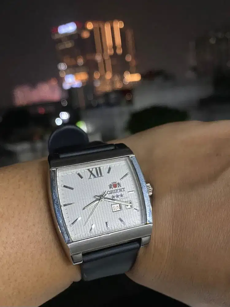 Jam automatik Orient Tank Vintage 1970