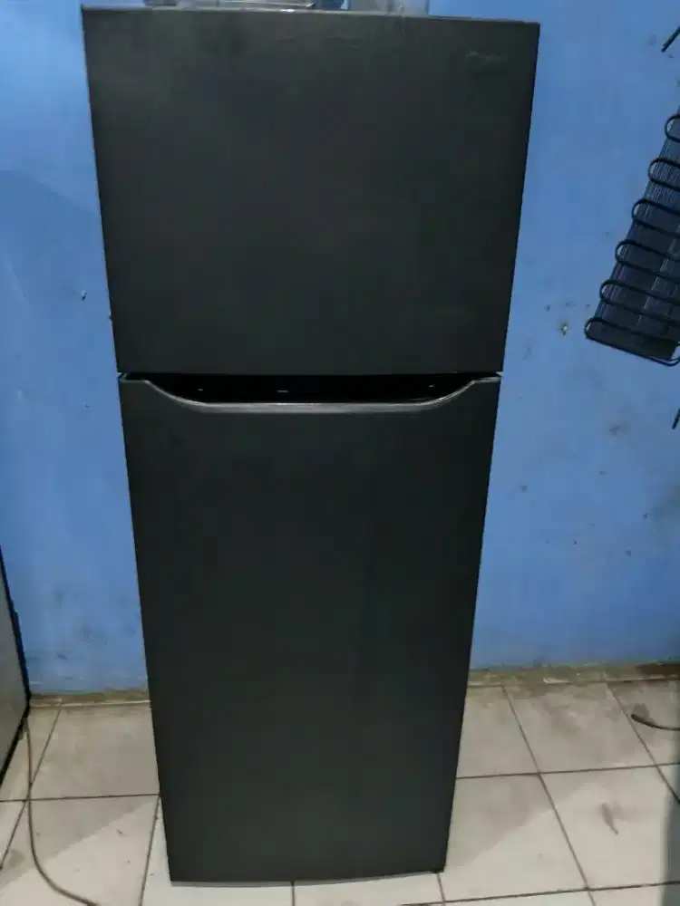 Dijual kulkas LG INVERTER MESIN ORI ADA ICE MARKER RAK LENGKAP NORMA