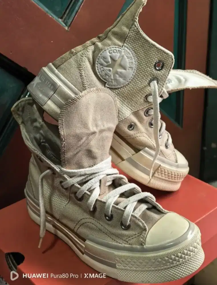 Sepatu Sneakers Converse Chuck Taylor 70s High Original Good Condition