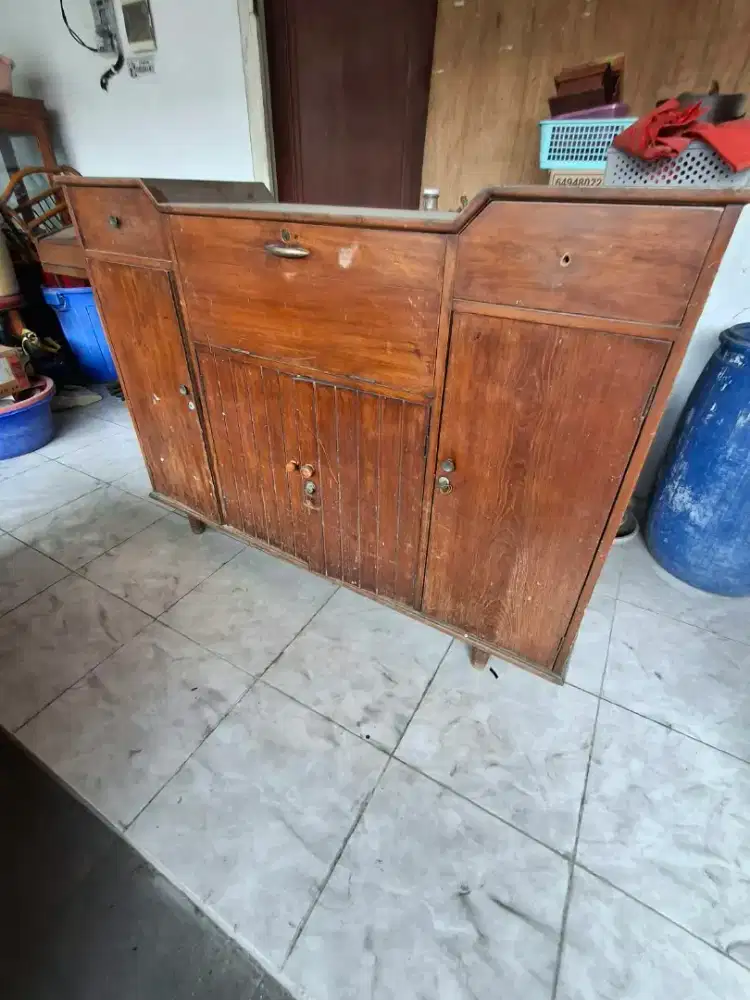 Perabotan JATI dan tempat tidur