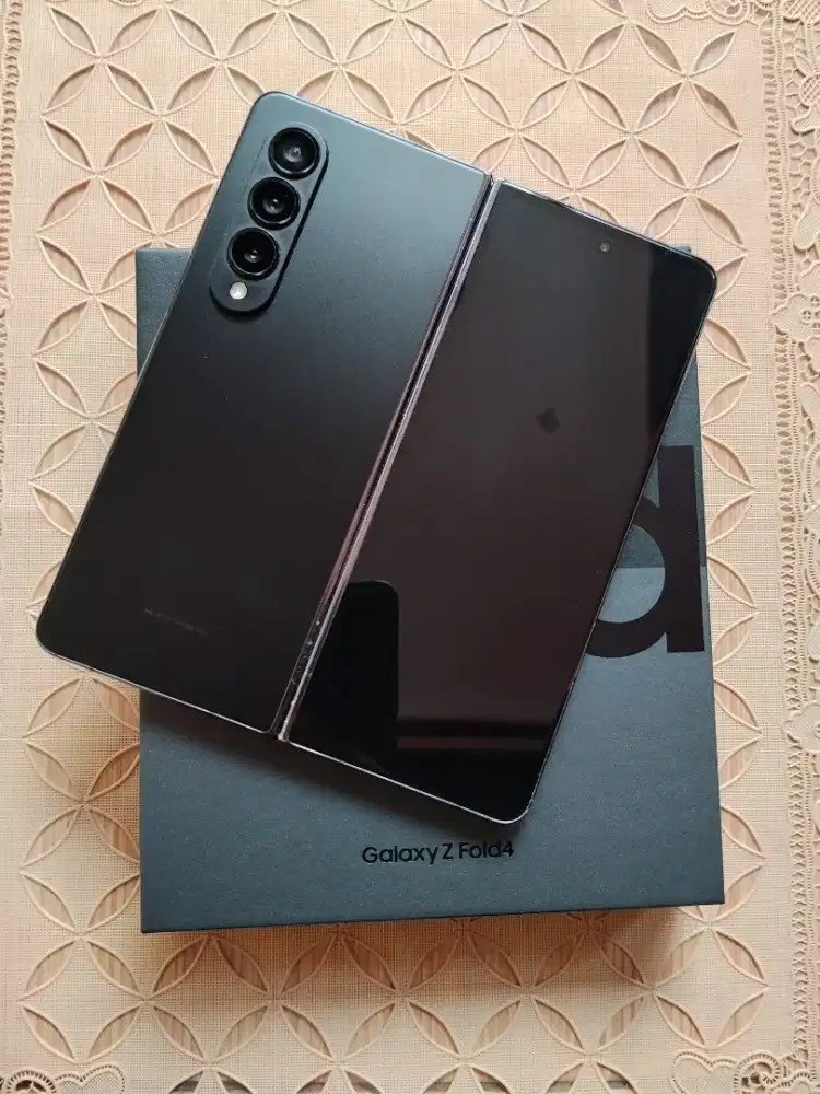 samsung z fold 4 12/512 fullset inter wifi only