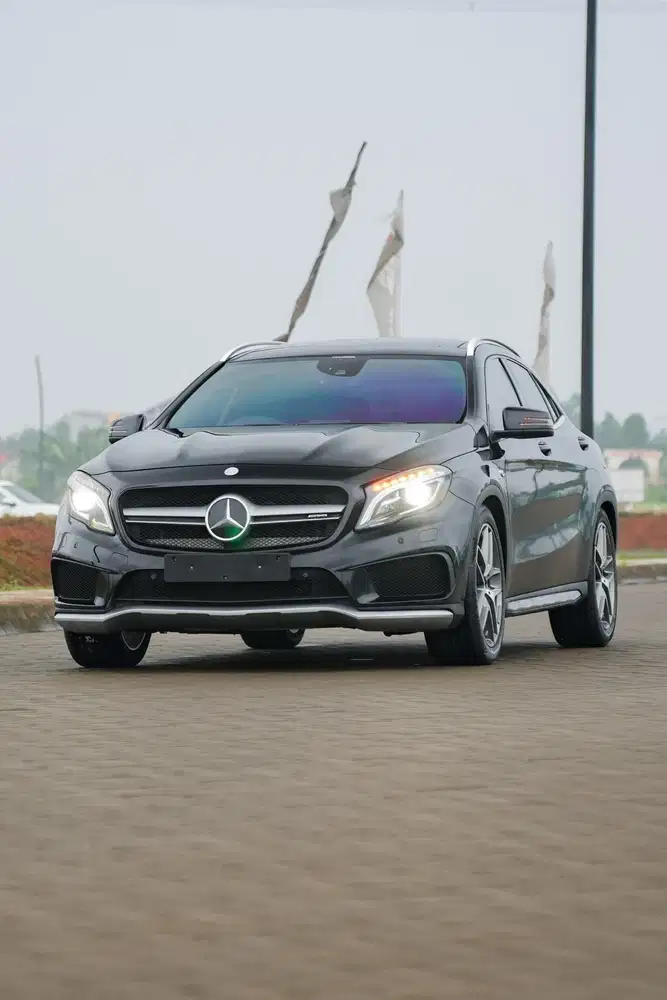 Mercedes Benz GLA45 AMG Panoramic 4Matic 2016