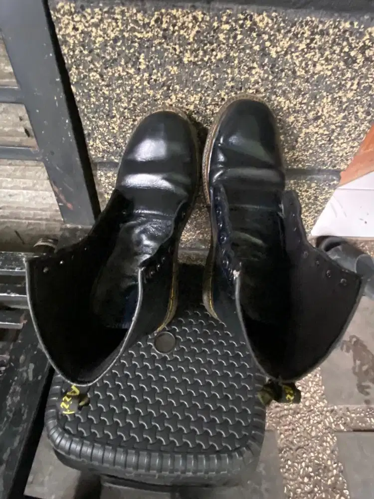 Sepatu Docmart air wall