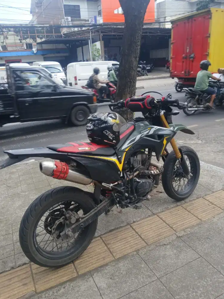Di jual honda CRF 2023