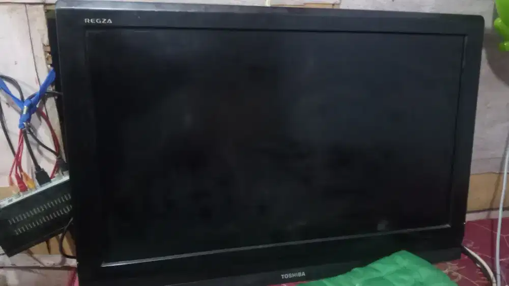 Tv LED analog thosiba 32