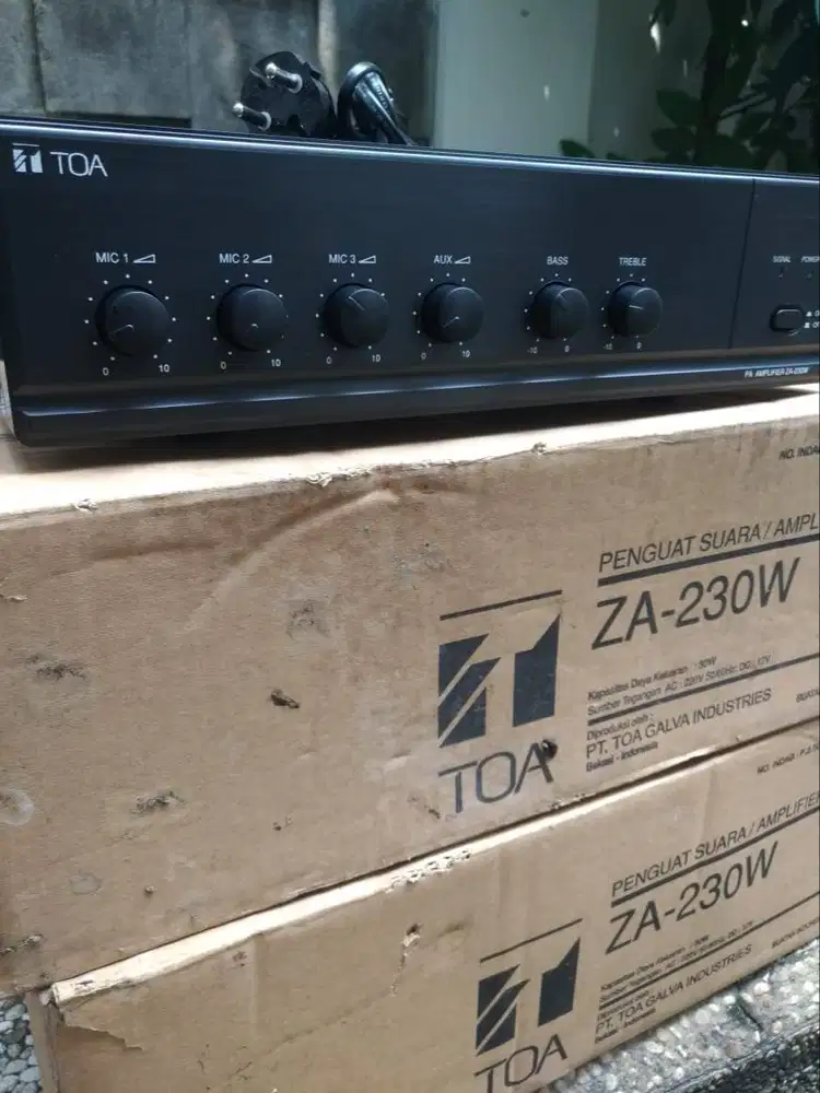 TOA ZA-230W Mixer Amplifier ZA 230W