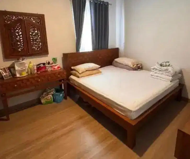 Tempat tidur jati plus kasur